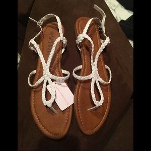 Size 11 White Sandals